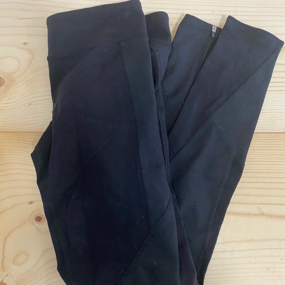 Alo Midrise Leggings with Zip Detail